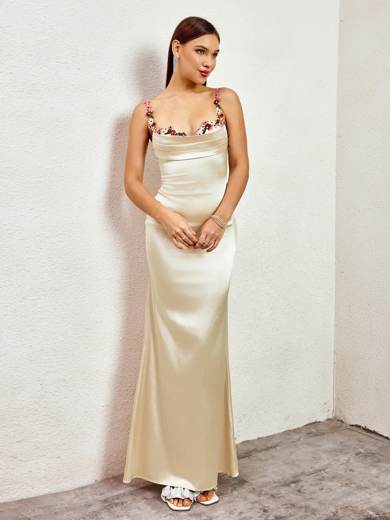 Céla | Satin maxi Klänning
