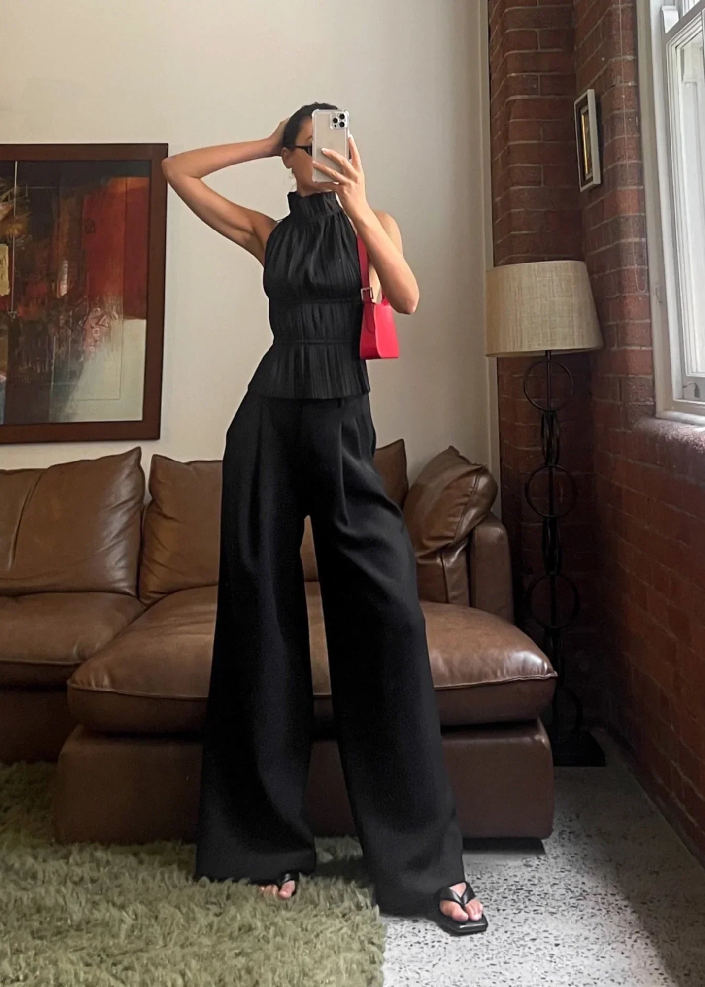Laurel | Backless pleated top