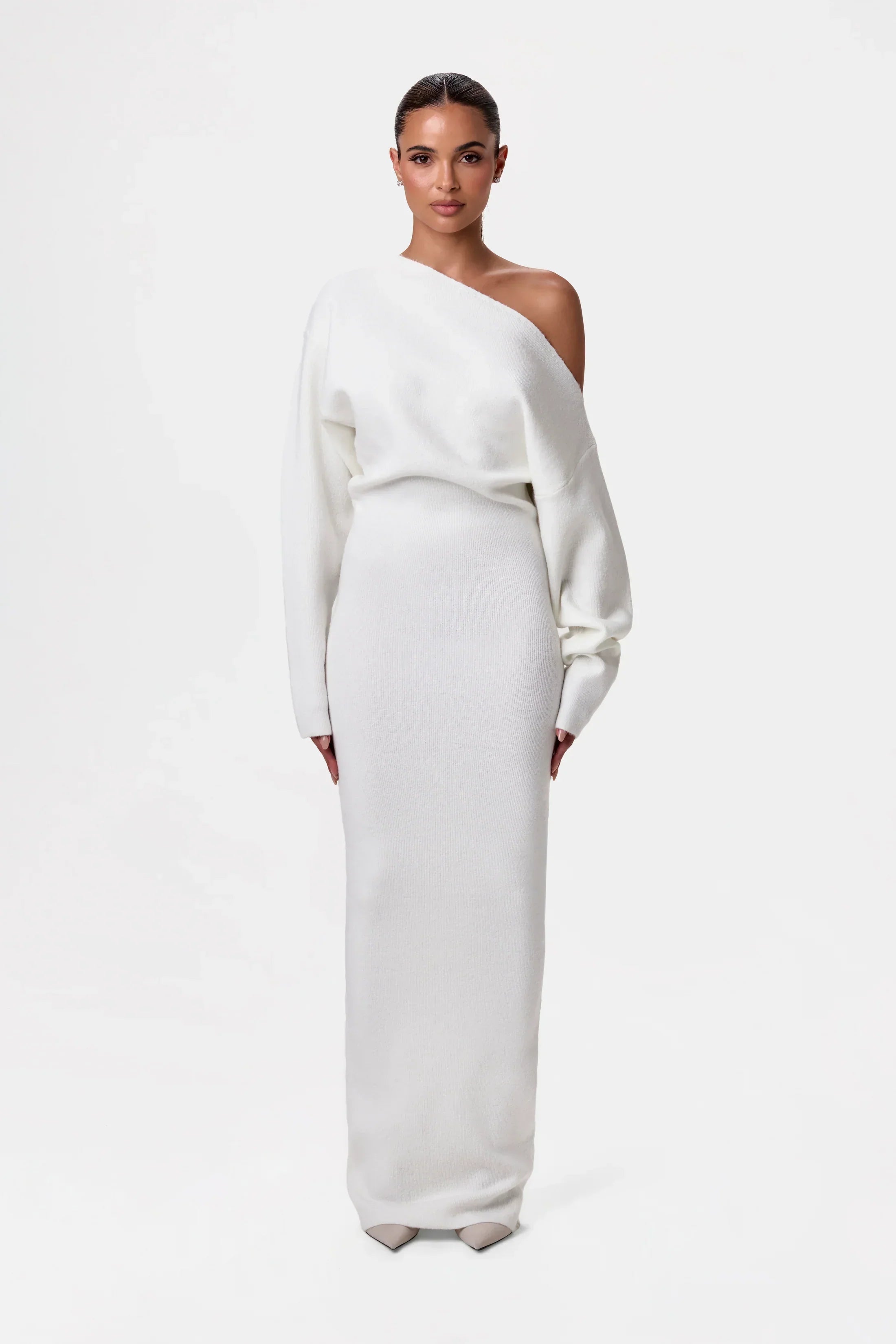 Miela | Off-shoulder stickad klänning