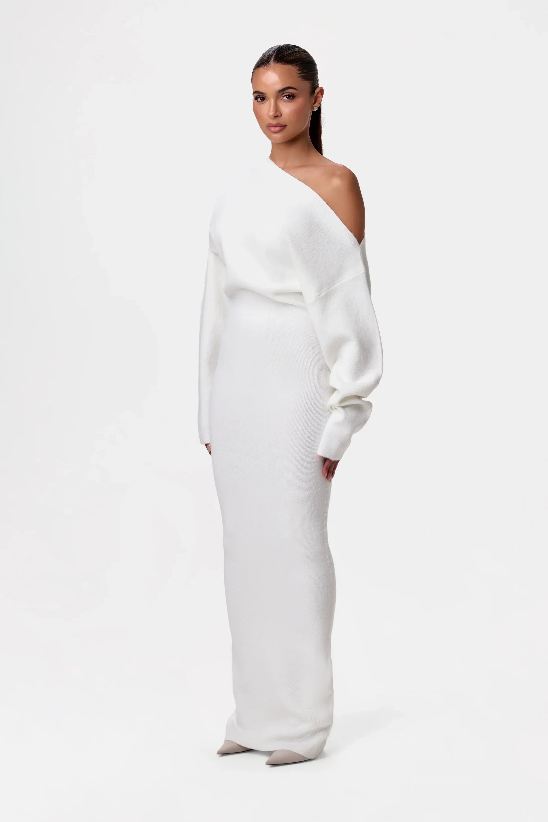 Miela | Off-shoulder stickad klänning