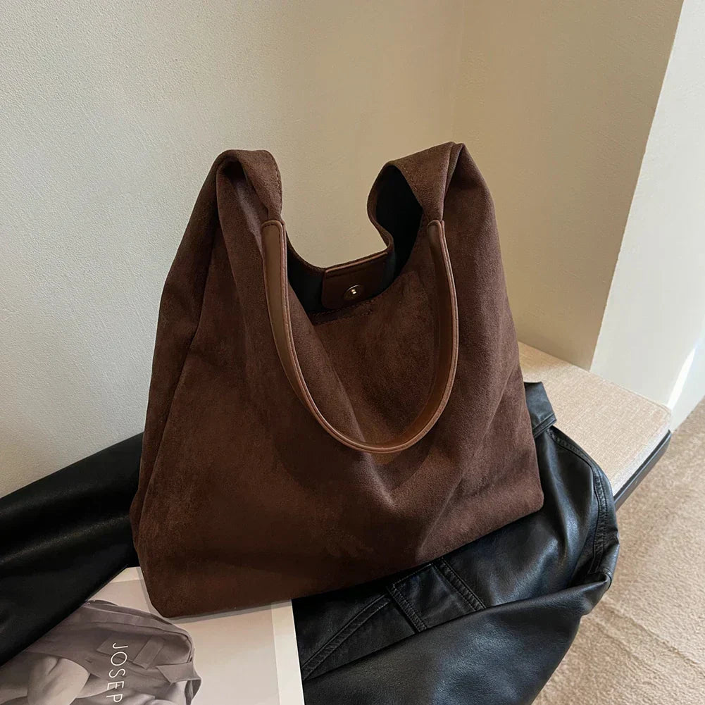 Jaelle | Toteväska i mocka